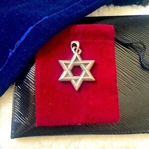 🏷 Chrome Hearts / Star Of David Pendant